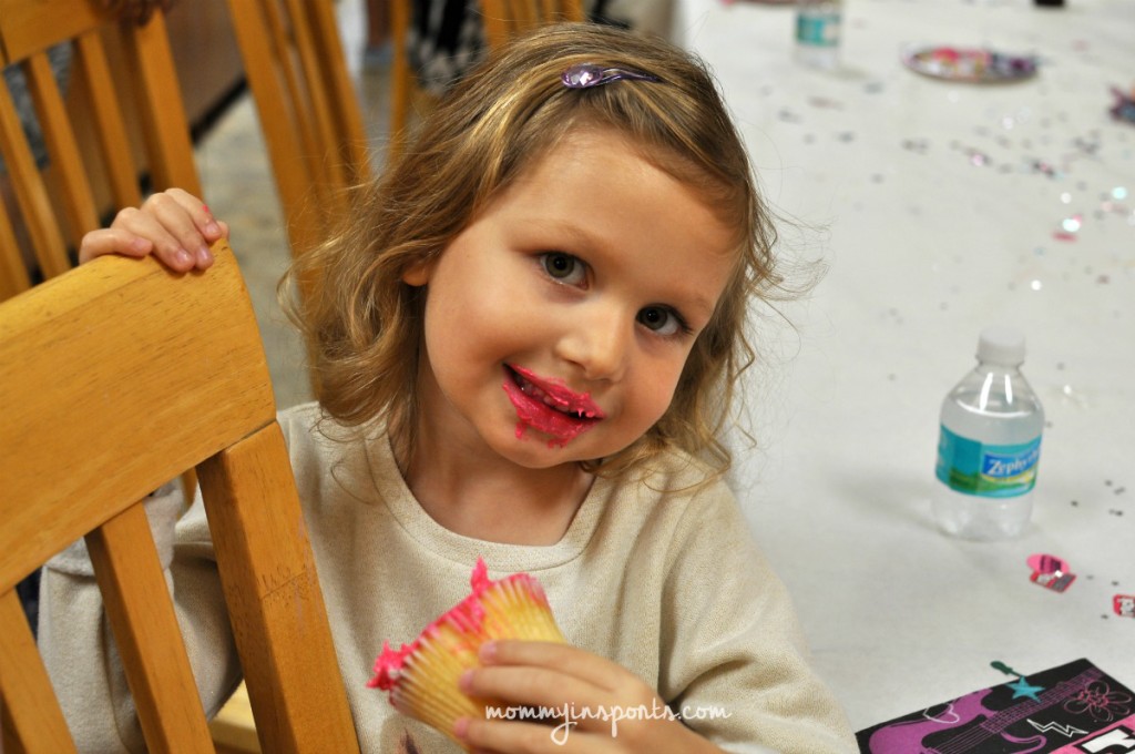 Emy cupcake lipstick