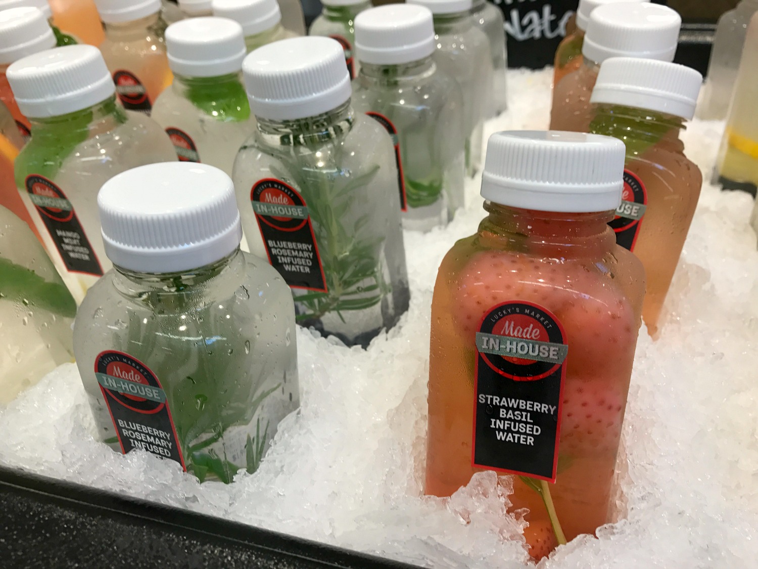 Looking for natural and organic food at affordable prices? Then check out Lucky's Market in Plantation, it's every foodie's dream!