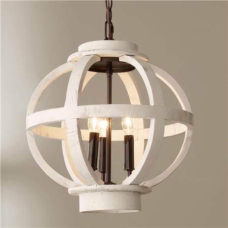 Looking for a Fixer Upper inspired Modern Farmhouse kitchen light? Check out this list of affordable options that will liven up your kitchen!