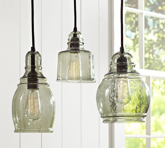 Looking for a Fixer Upper inspired Modern Farmhouse kitchen light? Check out this list of affordable options that will liven up your kitchen!